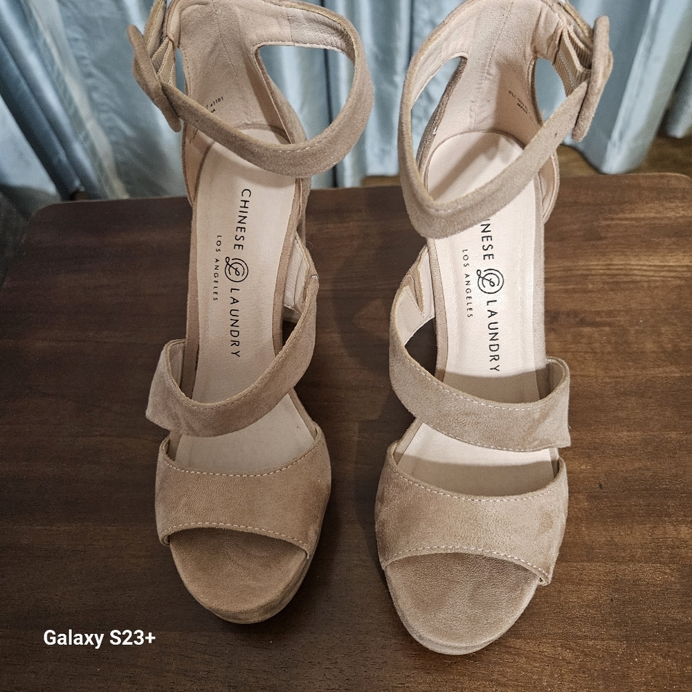 Never Worn Chinese Laundry Chunky Heels